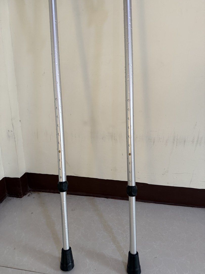 Forearm crutches (Category: Rehabilitative Devices) located in Cainta. Submitted by reabilty (Listing ID 1463707212, Image 2). Description: ✅ FULL DESCRIPTION FOR SALE Nebotec Forearm Crutches — Premium German Mobility Aid ✅ Brand: Nebotec — trusted quality from Germany 🇩🇪 ✅ Model: Vario Uberlange — heavy-duty professional grade ✅ Max Load Capacity: 150 kg — strong & reliable ✅ Frame: Lightweight high-strength aluminum — rust-resistant, easy to