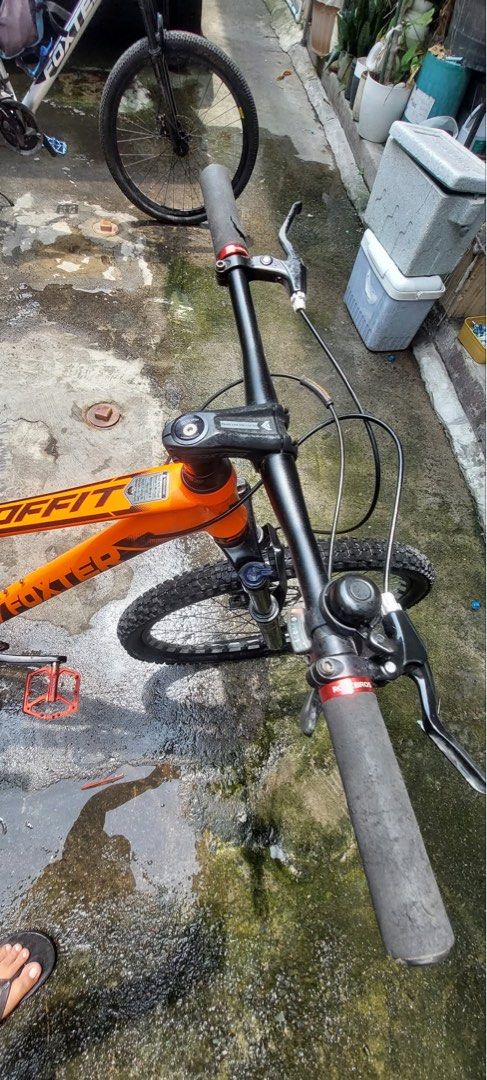 Foxter Moffit 27.5 (Category: Bicycles) located in Mandaluyong City. Submitted by hdvvv (Listing ID 1463606782, Image 3). Description: For Sale: Foxter Moffit 27.5 All stock components Gears and Brakes: Gear still functional. Brakes just stuck so it needs checking No major damage. Just dirty as it was stored did my best to clean it. RFS: change of hobby Pickup only: Mandaluyong .