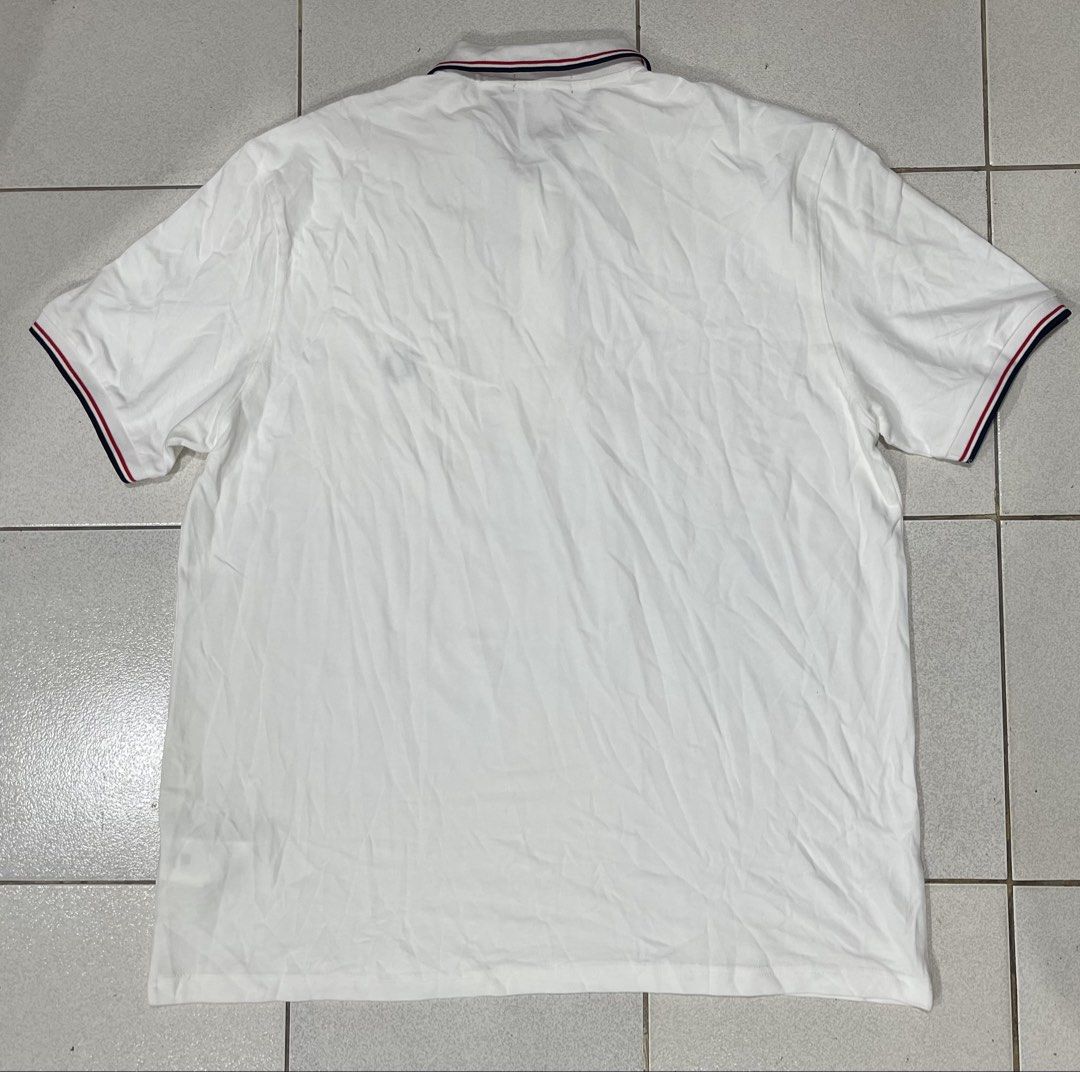 Fred Perry Poloshirt (Category: Tshirts & Polo Shirts ) located in Mandaue City. Submitted by MJ_80 (Listing ID 1463594841, Image 2). Description: Mens Fred Perry Poloshirt Size XXL Dimes: 24.5 X 31 See photos for measurements Color rate & Condition: 9.8/10 Price: 1,650 .
