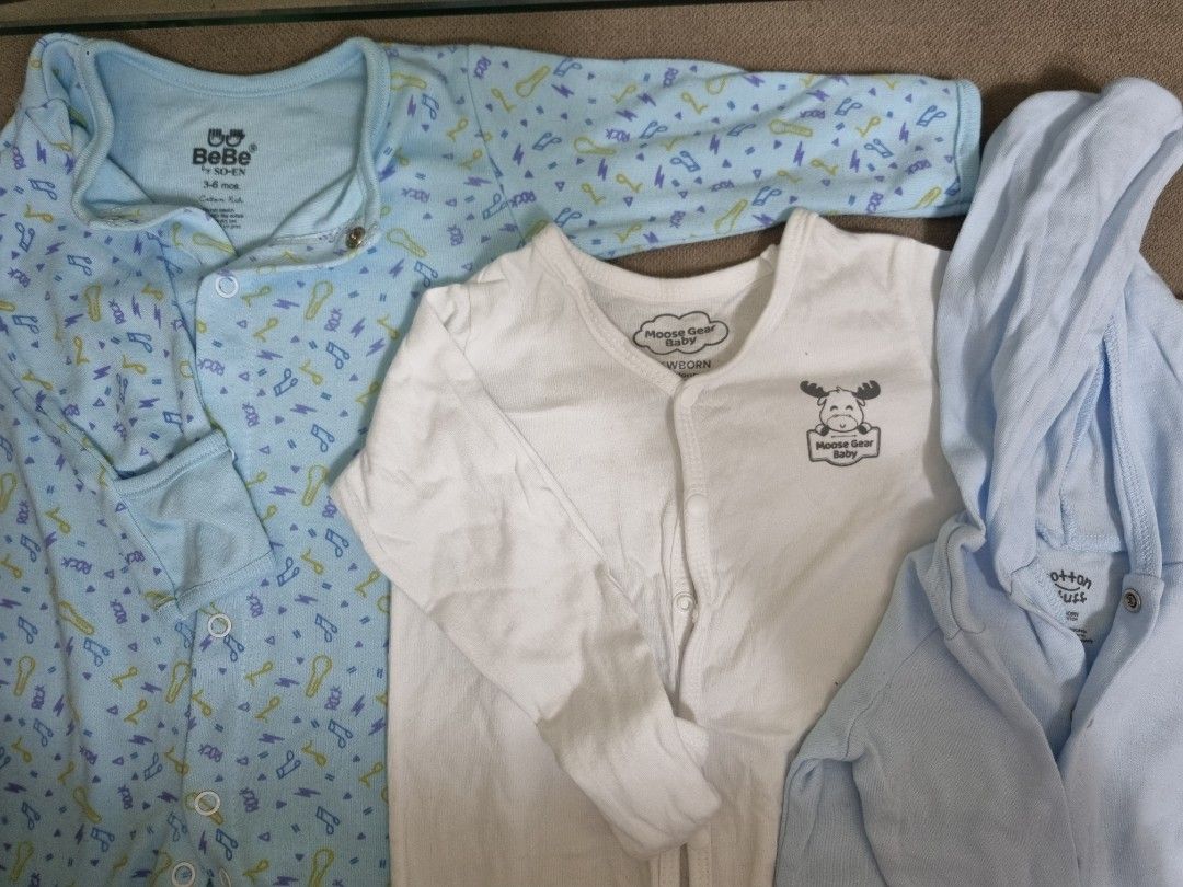 Frogsuits (3pcs) (Category: Babies & Kids Fashion) located in Manila. Submitted by beblips (Listing ID 1463569760, Image 2). Description: .