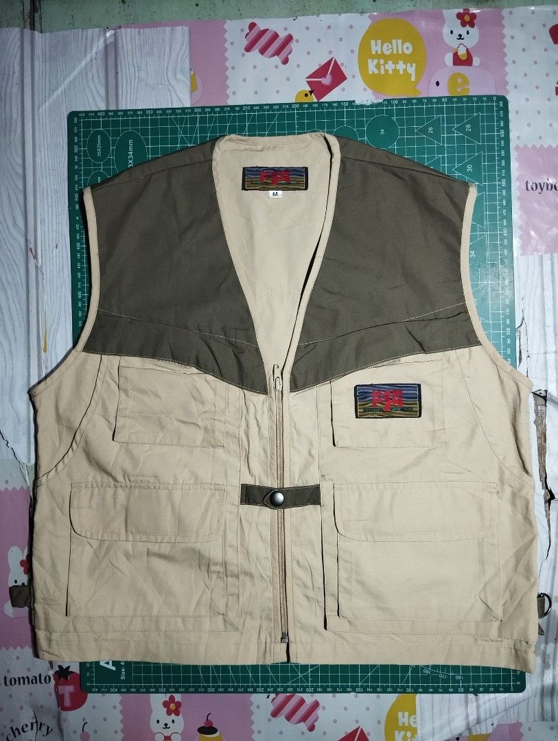 FSG Fishing Vest (Category: Vests) located in Makati City. Submitted by christhrift10 (Listing ID 1463608993, Image 1). Description: FSG Fishing Vest Medium on tag 20x20.5 Excellent condition P350+sf Loc.Olympia, Makati Pick-up or delivery Gcash ready if J&T.