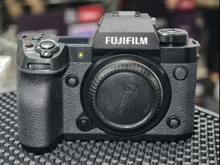 （分類：）位於 。 由 camsquare 提交（商品編號 1463627598，圖片 1）。簡介： 。