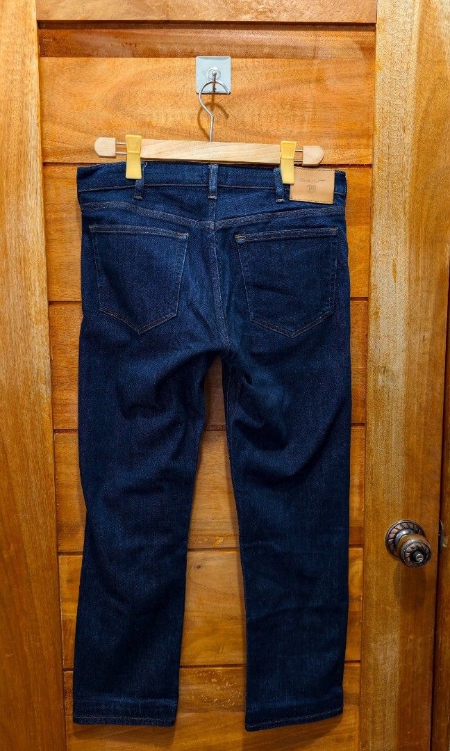 GANT JEANS (DARK BLUE) (Category: Jeans) located in Tabuk. Submitted by gooddropsofficial (Listing ID 1463690619, Image 3). Description: GANT JEANS (DARK BLUE) STRAIGHT CUT ▪️WIDTH: 31" ▪️THIGH: 10.5" ▪️LENGTH: 38" ▪️SIZE: MEDIUM ▪️LEG OPENING: 7.5" ▪️COLOR RATE: GOOD AS NEW ▪️CONDITION: GOOD AS NEW ▪️ISSUE: NONE ▪️WASHED AND READY TO USE.