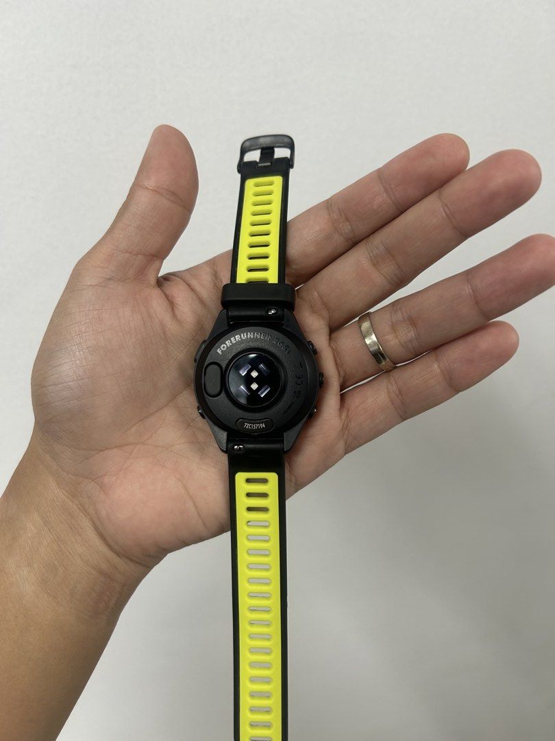 Garmin Forerunner 265s Music (Category: Wearables & Smart Watches) located in Capas. Submitted by thrift199x (Listing ID 1463637461, Image 2). Description: -With Spotify -9 months old -Still Nego -Charger and box still available -With free brand new straps -receipt still available -bought it at SM clark.