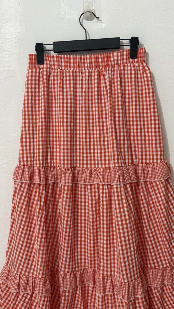 Garterized orange gingham layered long skirt (Category: Skirts) located in Cordova. Submitted by thedecluterrer (Listing ID 1463569950, Image 2). Description: Waist 26-33 Length 37.