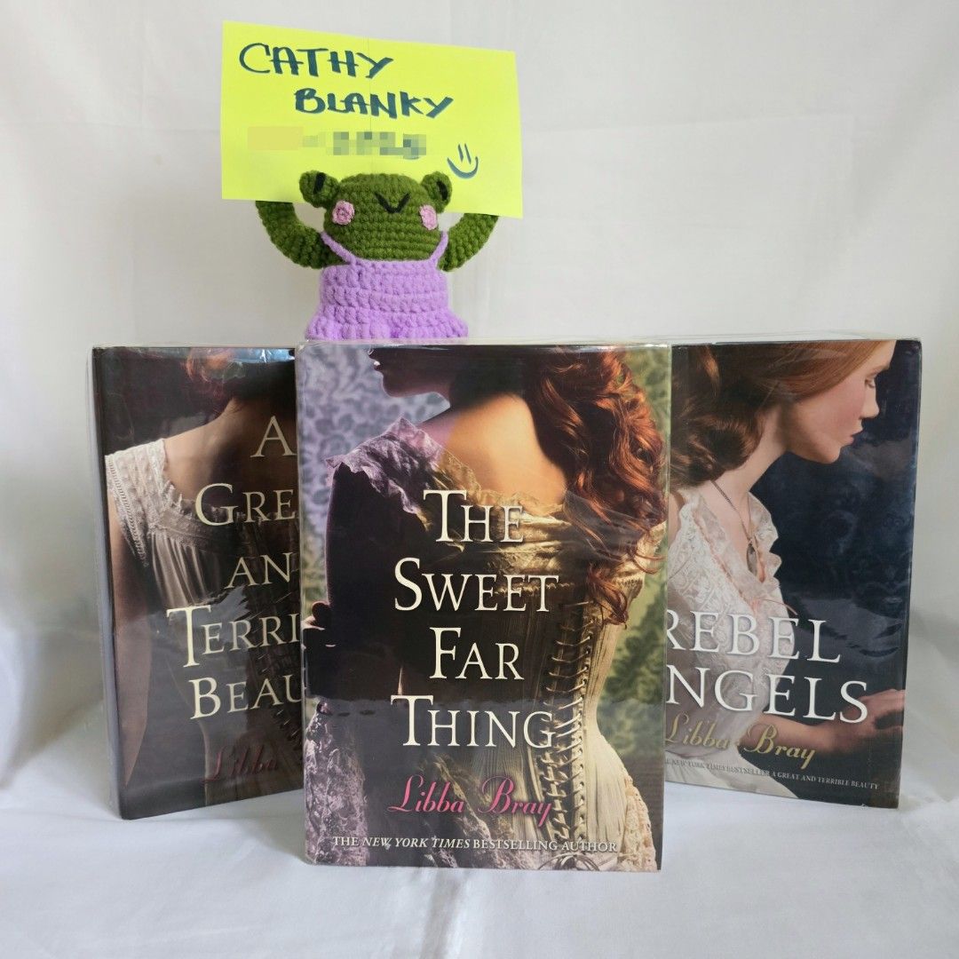 Gemma Doyle Trilogy HB - deckled edges (Category: Storybooks) located in Cebu City. Submitted by catchello (Listing ID 1463719208, Image 1). Description: 𝗗 𝗘 𝗖 𝗟 𝗨 𝗧 𝗧 𝗘 𝗥 𝗜 𝗡 𝗚 🌻 🌼 Cebu (meetup Ayala, Emall-Talisay) Shipping outside Cebu JRS (pay today, ship today) 💸 GCash / Palawan / BPI ❌ NO SCO / NO RESERVATION 📍 Personal collection (Pls manage your expectation bawal sa sobrang selan) ✨ A Darker Shade of Magic HB (Complete) Br