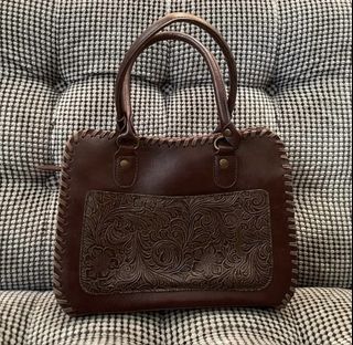 (Category: ) located in . Submitted by thriftbagcollections (Listing ID 1463679605, Image 1). Description: .