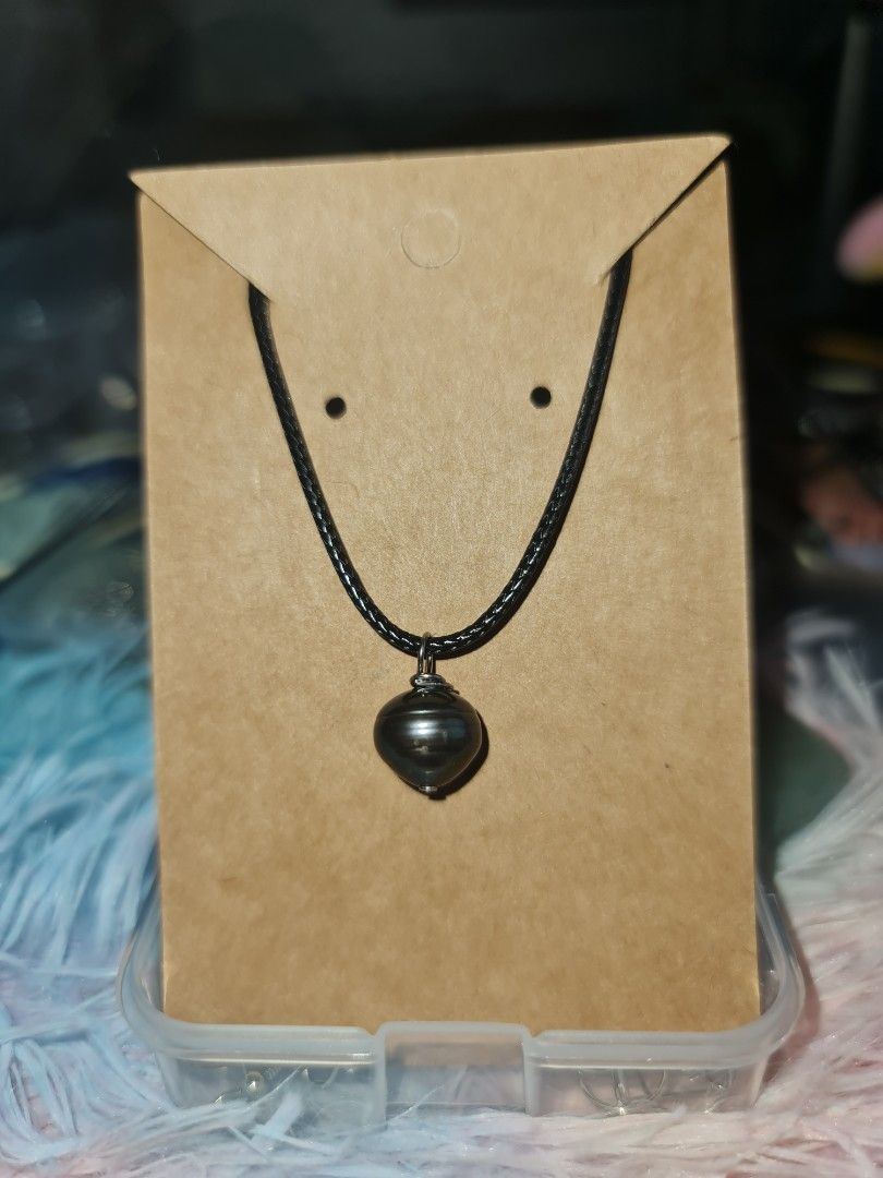 Genuine Pearl Pendant Necklace (Category: Necklaces) located in Baguio. Submitted by VanveVintage (Listing ID 1463613260, Image 2). Description: Each piece of our jewelry is thoughtfully handcrafted from broken, vintage, and pre-loved pieces that might otherwise have been forgotten or discarded. Available now — send us a message for details! #UpcycledJewelry #SustainableJewelry #RecraftedWithLove #VintageJewelry #EcoFriendlyFashion #SlowFashion #