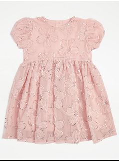 (Category: ) located in . Submitted by shlpreloved17 (Listing ID 1463697567, Image 1). Description: .