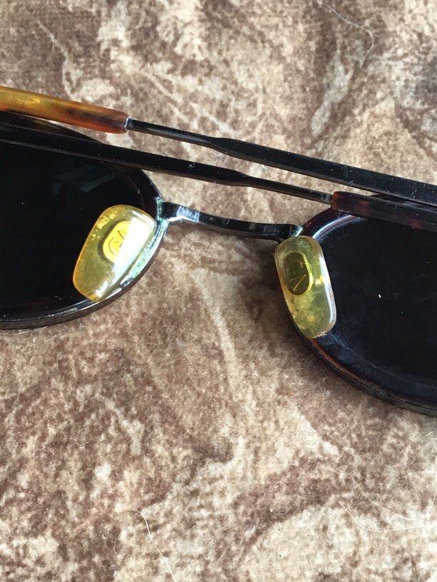 Giorgio Armani sunglass original (Category: Sunglasses & Eyewear) located in Baguio. Submitted by agozun61 (Listing ID 1463570886, Image 3). Description: Original sunglass Giorgio Armani color brown size 51 .Walang Grado .