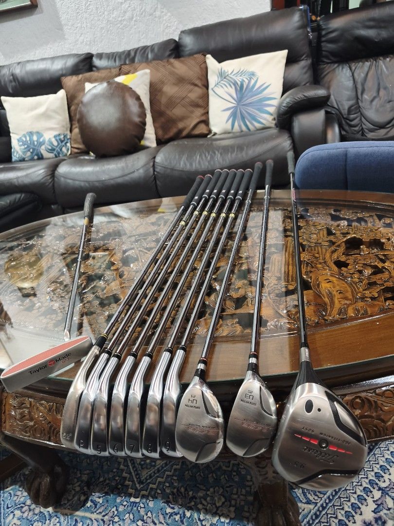 Golf Set (Category: Other Sports Equipment and Supplies) located in Paranaque City. Submitted by manilagolfmarket (Listing ID 1463587827, Image 2). Description: For Sale Golf Set °Titleist VG3 steel shaft irons °Siverscott hybrid °Titleist 9.5° driver °Titleist bag included for only 23k fix. Pick up Bf Paranaque free shipping within MM..