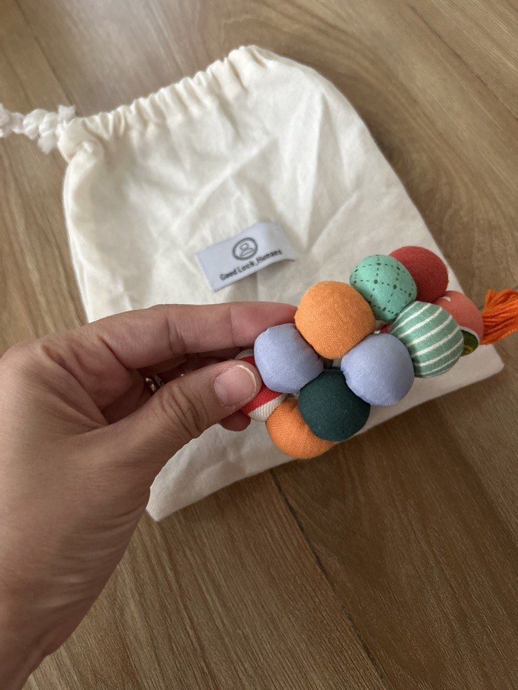 Good Luck, Humans bracelet (Category: Bracelets) located in Tuguegarao City. Submitted by shopkandpiascloset (Listing ID 1463559553, Image 2). Description: Fits small to medium frames.