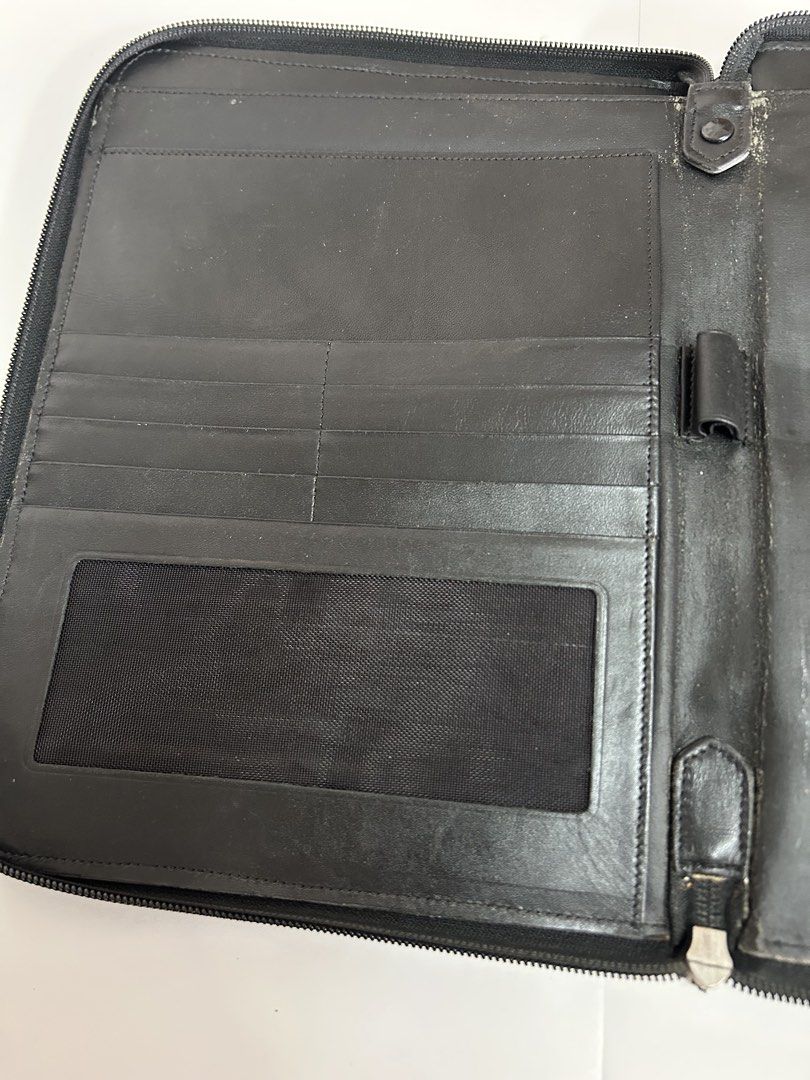 Good Pfeil leather binder/portfolio/tablet organizer (Category: Other Stationery & Craft) located in Bulacan. Submitted by ourdailybreads (Listing ID 1463569698, Image 3). Description: .