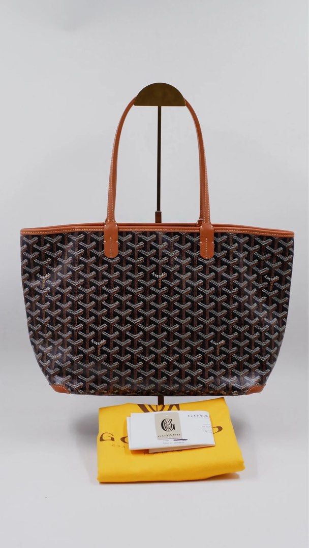 Goyard artois Pm size (Category: Luxury Bags & Wallets) located in Quezon City. Submitted by slluxury_ph (Listing ID 1463567756, Image 1). Description: Overall Condition: Mint Exterior Condition: Mint Interior Condition: Mint Rank: A+ Material: Goyardine Canvas Made in: Calfskin Leather Color: Tan/Black Measurements: L40CM X W14CM X H25CM Hardware: SHW Inclusions: Originak Dustbag.