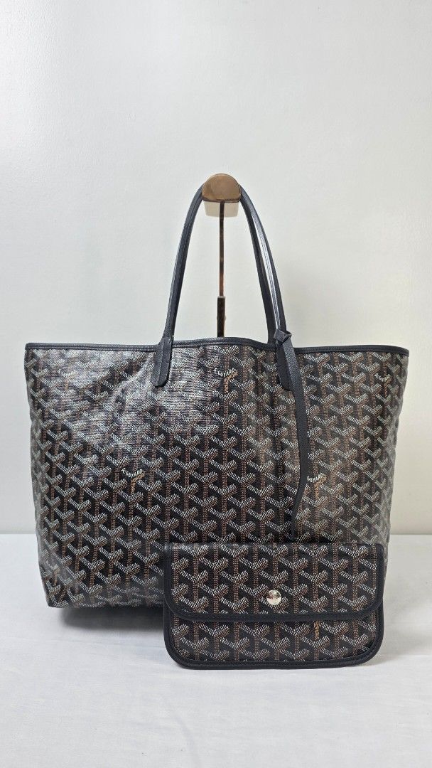 Goyard St. Louis Tote Bag PM (Category: Luxury Bags & Wallets) located in San Fernando. Submitted by bagproject (Listing ID 1463675406, Image 1). Description: - Fresh and firm exterior - Includes matching pouch - Iconic Goyardine monogram print - Durable coated canvas exterior - Comfortable leather handles ❗️with signs of use on rubber seal, pls see photos - Spacious interior, perfect for daily essentials or travel ❗️with stains.