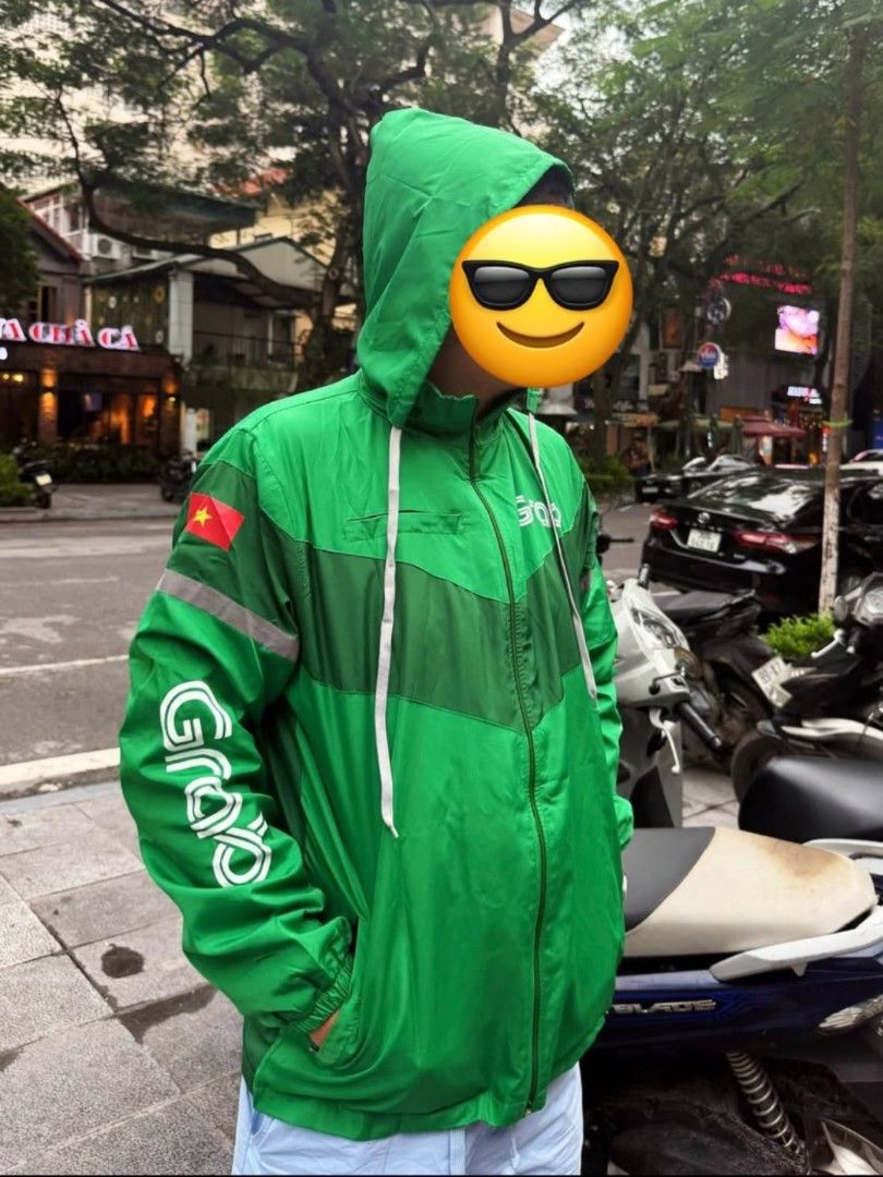 Grab Ride Jacket (Category: Coats, Jackets and Outerwear) located in Bulacan. Submitted by egcmx (Listing ID 1463707399, Image 3). Description: grab ride jacket brand new vietnam exclusive maporma 😎 1 size only - XL fits MEDIUM to XL im 5'8" 72 kg M to L lang tlga ako 2 side zipper pockets 1 chest zipper pocket 1 inside pocket hideable hoodie - zipper collar reflectorized see pics to appreciate MEASUREMENTS: shoulder - 19cm chest (width) - 23cm 
