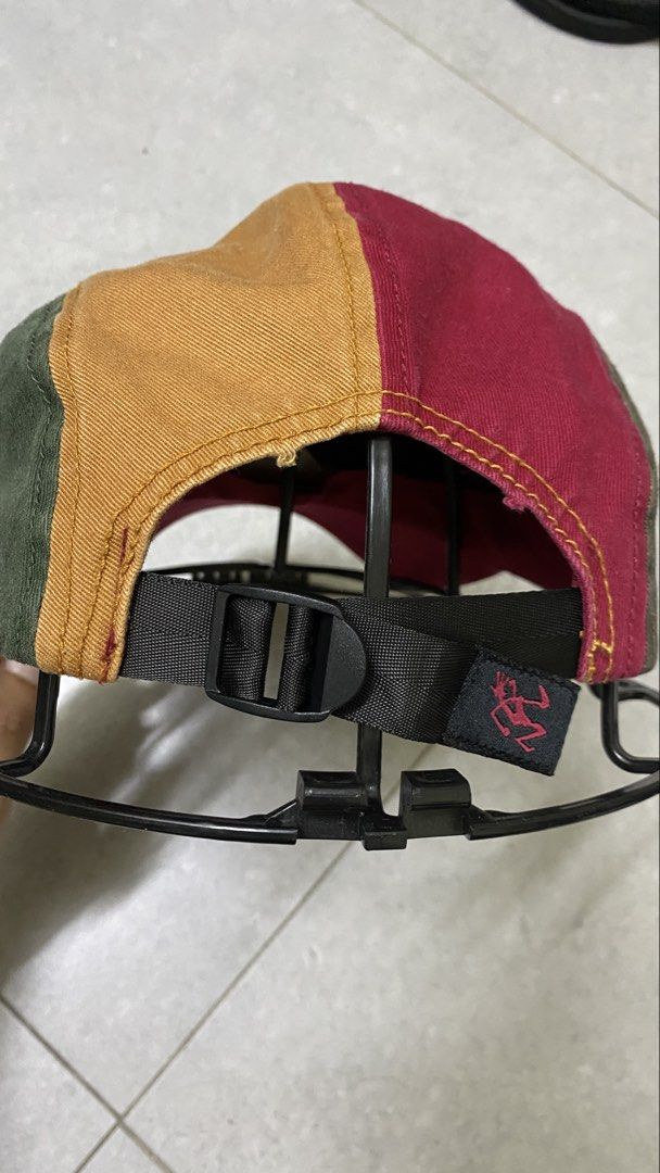 Gramicci Patchwork Cap (Category: Cap & Hats) located in Telok Panglima Garang. Submitted by fir_da (Listing ID 1463718264, Image 3). Description: Gramicci cap Condition 8/10 Cap jenis lembut Logo sulam.