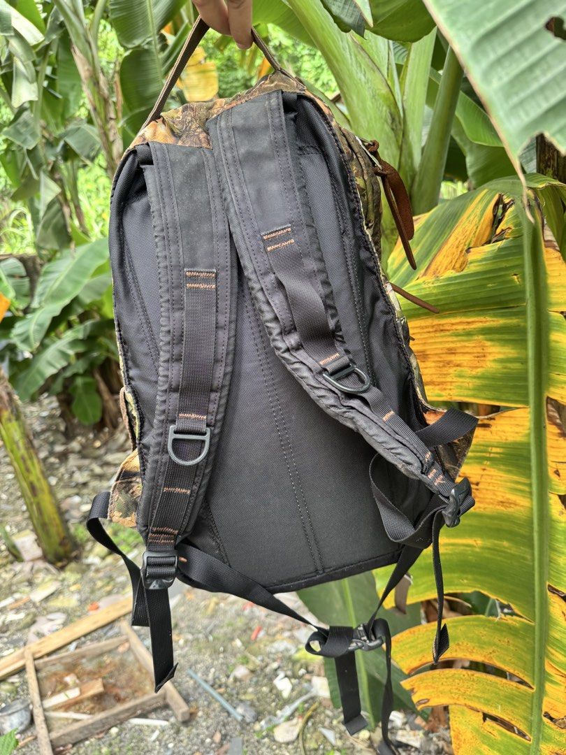 Gregory Backpack (Category: Backpacks) located in Manila. Submitted by thevintage90_sretro. (Listing ID 1463671839, Image 2). Description: Legit dm for inquiries.