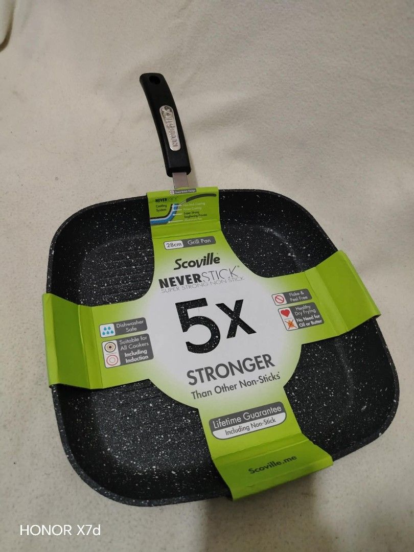 Grill pan (Category: Cookware & Accessories) located in Baguio. Submitted by noona_faith (Listing ID 1463666938, Image 3). Description: Nonstick grill pan, brandnew 28cm Pwede sa Gasul, infrared at induction cooker.