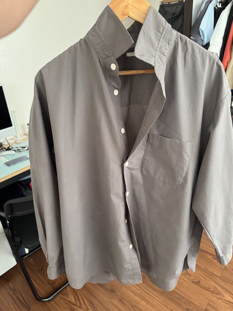 GU Band Collar Shirt - Grey - Size M (Category: Tshirts & Polo Shirts ) located in Rizal. Submitted by thrifty.mom (Listing ID 1463658107, Image 1). Description: - GU Grey Band Collar Shirt - Size: Medium (M) - Long sleeves with button cuffs - Single chest pocket - Versatile for casual and smart-casual wear - Easy to style with various bottoms.