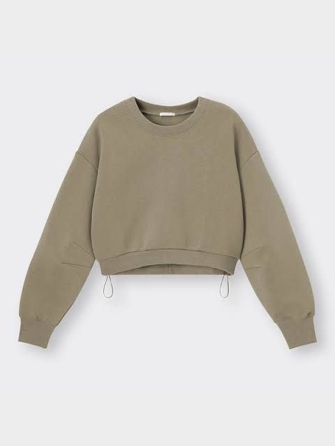 GU Cropped Drawstring Pullover (Category: Coats, Jackets and Outerwear) located in Pasig City. Submitted by preloved_pcs (Listing ID 1463624398, Image 2). Description: ₱700 each or get both for ₱1200. Never got to use these as they don’t fit my postpartum body 😅.
