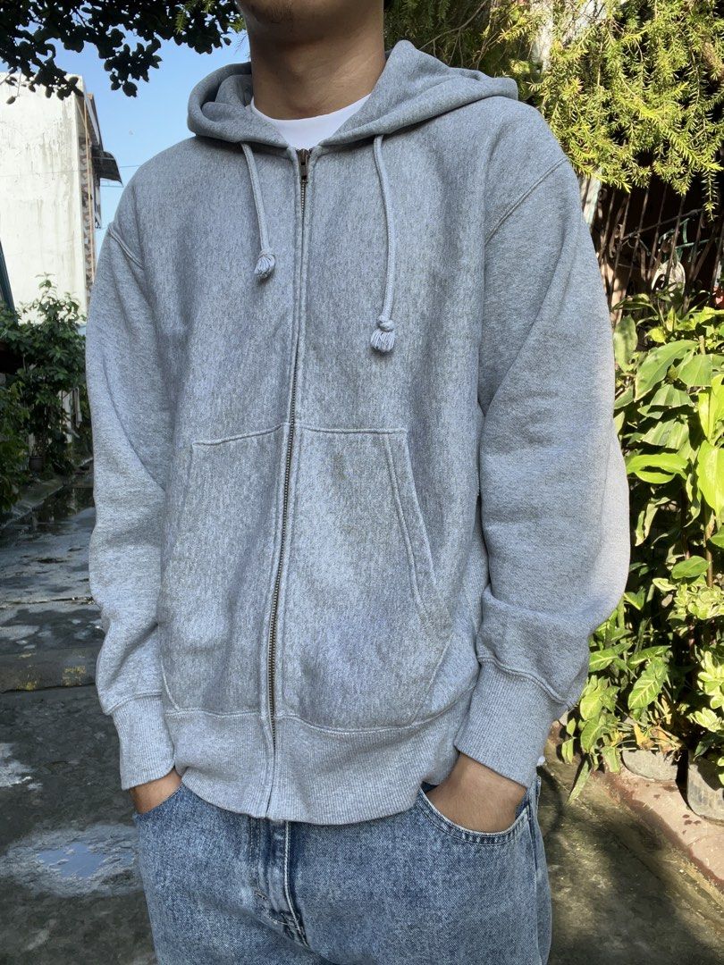 GU Heavy Zip Hoodie Jacket (Category: Tshirts & Polo Shirts ) located in San Mateo. Submitted by oldgear (Listing ID 1463684115, Image 3). Description: GU Heavy Hoodie Jacket Size L Dimension L 27inch W 23inch S 22.5inch 1100 Excellent condition Issue: Light stain still washable Dm+Details Gcash payment Payment first .