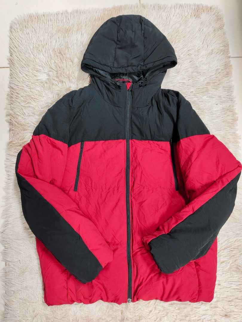 GU Puffer Jacket (Category: Coats, Jackets and Outerwear) located in Angeles City. Submitted by miss_independent01 (Listing ID 1463693084, Image 3). Description: GU Puffer Jacket Color: Black/Red Width: 25 (XL on tag) Length: 28 Sleeve: 24.5 Shoulder: 19.5 MOP: Gcash ✅ Mine Now, Pay Now ✅ First to Pay, Gets the Item 📍 PAMPANGA Courier: JnT 🚚🚚 PM 💌💌.