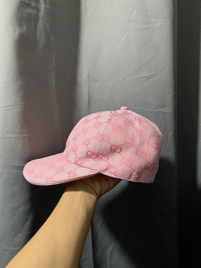 Gucci cap (Category: Luxury Accessories) located in Manila. Submitted by thrift2mill (Listing ID 1463689184, Image 3). Description: .