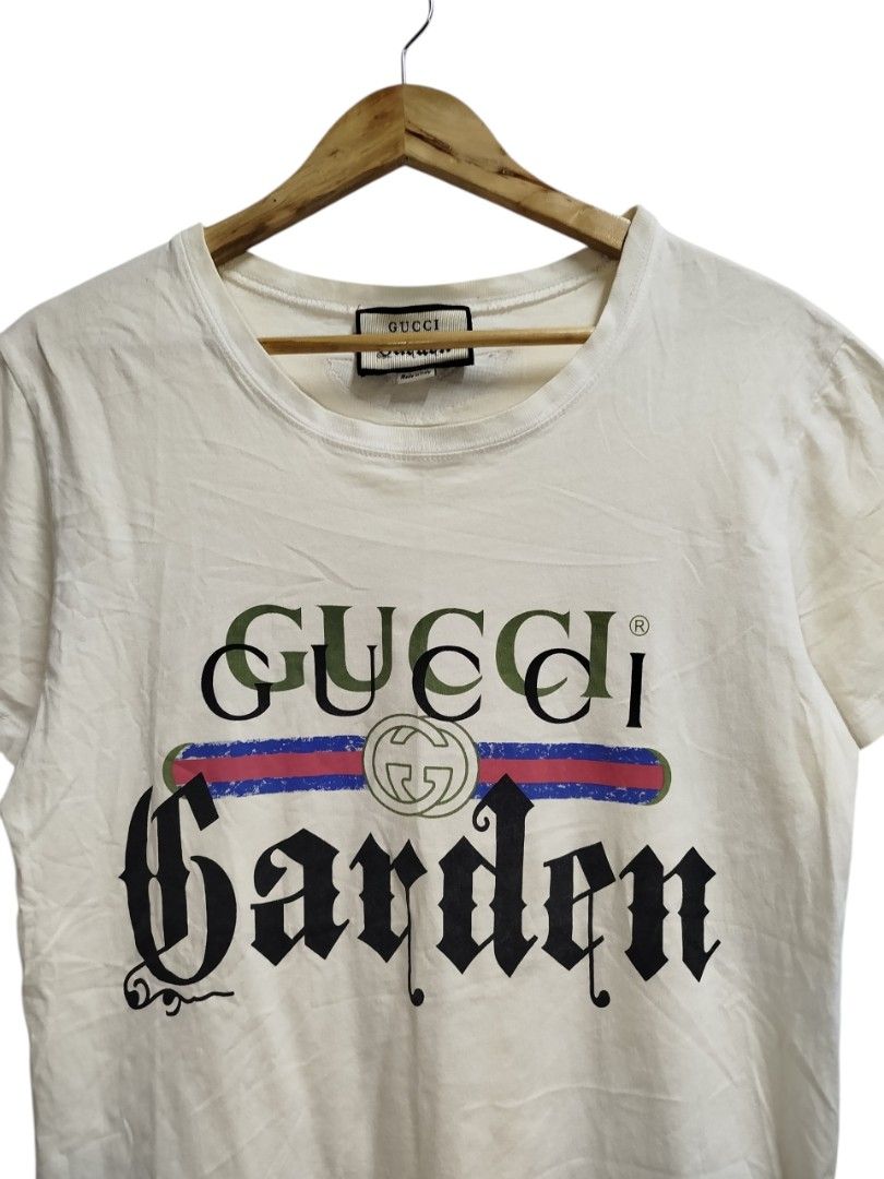 GUCCI X GARDEN SHIRT (Category: Shirts) located in Bayombong. Submitted by Gentlemans_ClosEt (Listing ID 1463670910, Image 2). Description: GUCCI X GARDEN SHIRT SIZE SMALL ON TAG DIMES: W18 X L27 GOOD CONDITION NO ISSUE.
