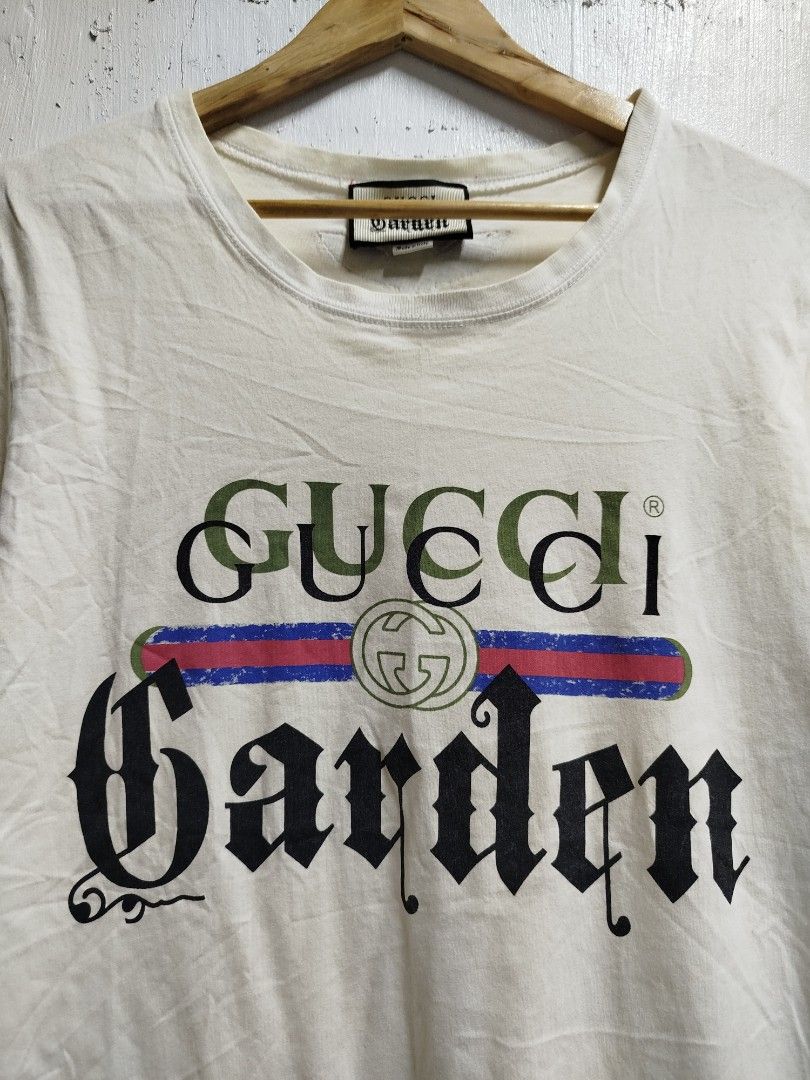 GUCCI X GARDEN SHIRT (Category: Shirts) located in Bayombong. Submitted by Gentlemans_ClosEt (Listing ID 1463670910, Image 3). Description: GUCCI X GARDEN SHIRT SIZE SMALL ON TAG DIMES: W18 X L27 GOOD CONDITION NO ISSUE.