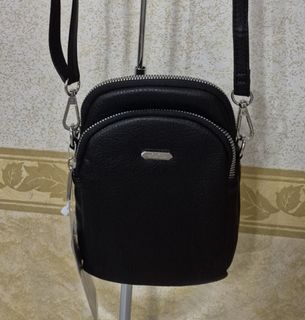 (Category: ) located in . Submitted by dailyhappyfinds (Listing ID 1463583405, Image 1). Description: .