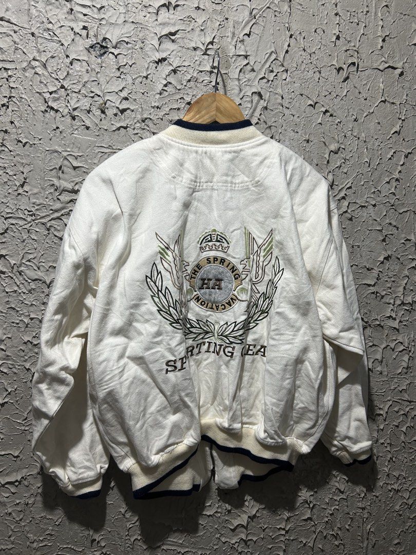 HAI sporting gear issey miyake canvas jacket (Category: Coats, Jackets and Outerwear) located in Naga. Submitted by babyneptune (Listing ID 1463691304, Image 2). Description: verrygood condition size medium.