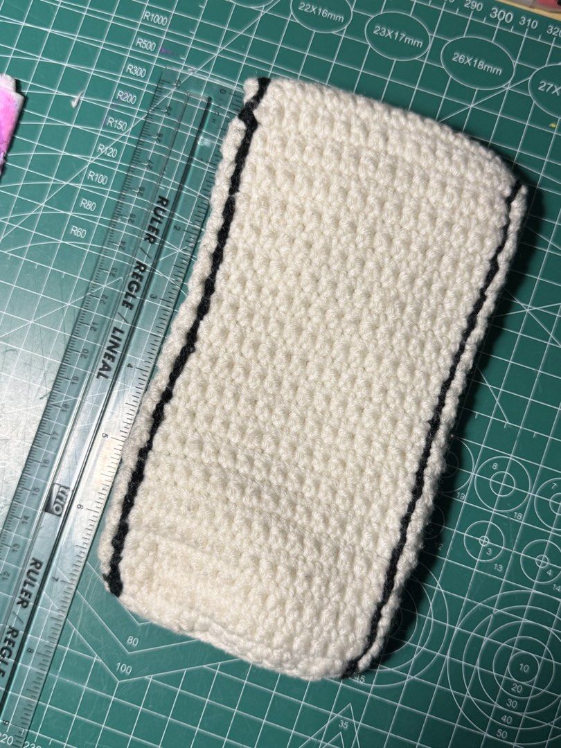 handmade crochet (Category: Purses & Pouches) located in Baguio. Submitted by nothingphil (Listing ID 1463721896, Image 2). Description: - can be used as a pencil or eyeglass case - handmade by me - name your price rfs: decluttering .