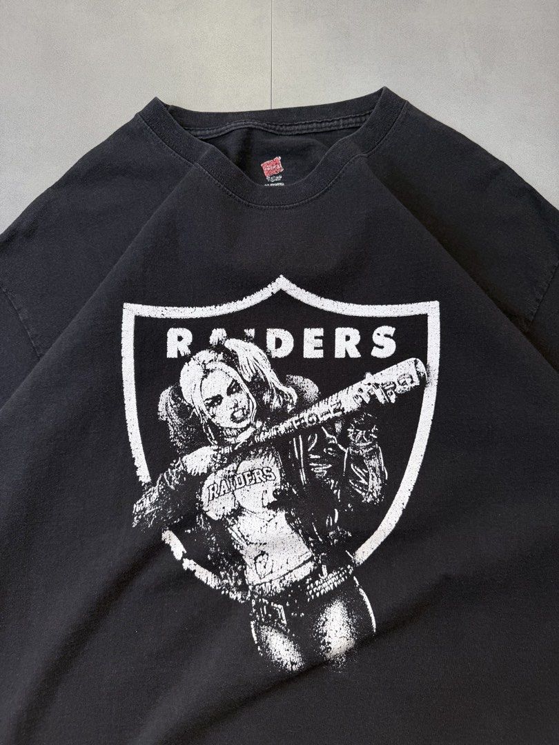 Harley Quinn Raiders tee shirt (Category: Tshirts & Polo Shirts ) located in Santa Rosa. Submitted by arvintage.ph (Listing ID 1463696973, Image 3). Description: Tagged: XL on tag Width 22” | Length 29” Condition: Lightly used Issue(s): Minimal hairline crackprints.