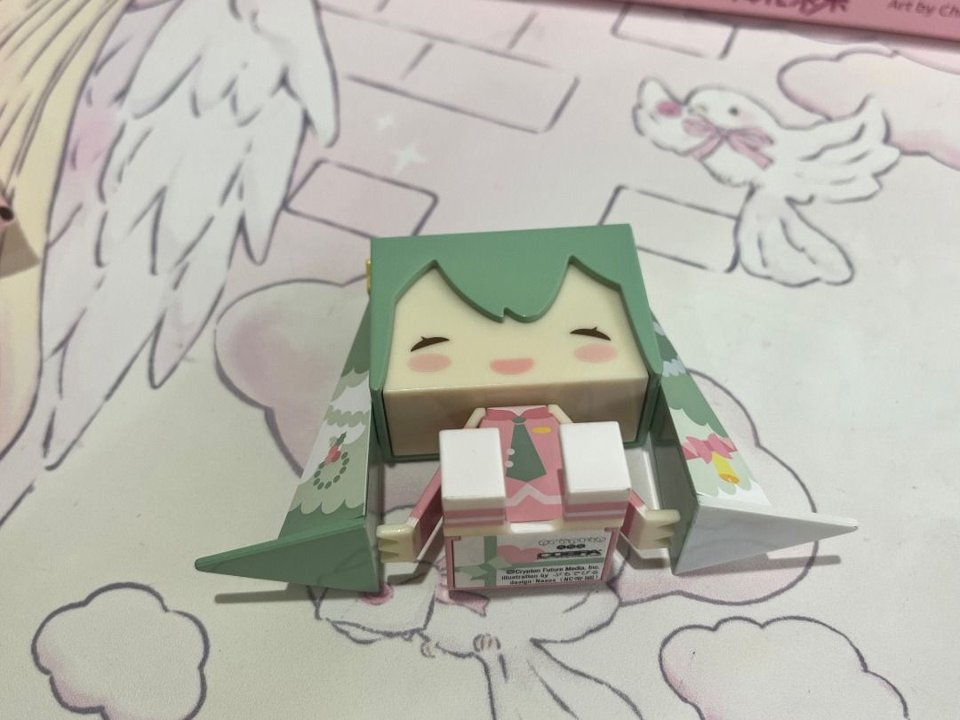 Hatsune Miku Graphig Figure (Category: Character Goods) located in Manila. Submitted by str4wb3rryangel (Listing ID 1463678578, Image 2). Description: Comes with original packaging and has two switchable faces ♡ NOTES ♡ • SF shouldered by buyer • No cancellations & refunds DM for questions ♡ ♡ MOP / MOD ♡ • LOC: Manila • GCash • J&T / LALAMOVE / GRAB .
