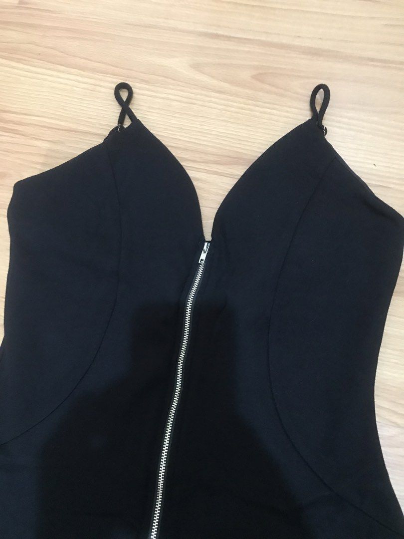 Haute Monde - strappy dress (Category: Dresses) located in Marikina City. Submitted by LoveLocalbyPAF (Listing ID 1463605230, Image 2). Description: Strappy dress, like new Haute monde brand Size large on tag.