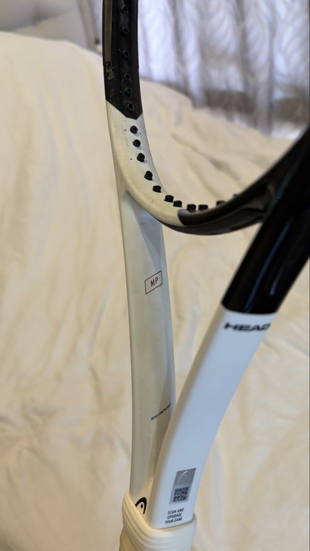 Head Speed MP 2022 (Category: Racket and Ball Sports) located in Pasig City. Submitted by akasantos (Listing ID 1463583797, Image 2). Description: Head speed mp 2022 100sq in 300g 16x19 27in Grip 2 One of my first rackets that got me into tennis. Great racket but it’s time to let go 🫶🥺 RFS: not using anymore .