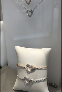 (Category: ) located in . Submitted by simply.crystals (Listing ID 1463713555, Image 1). Description: .