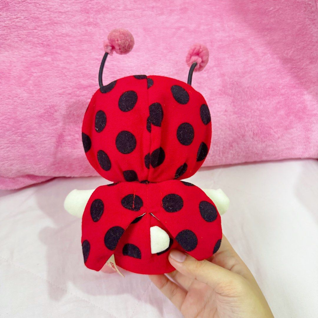 Hello Kitty Bug Eikoh Plush (Category: Plushies & Soft Toys) located in Manila. Submitted by ashyyel_ (Listing ID 1463682320, Image 3). Description: issue: check last photo.