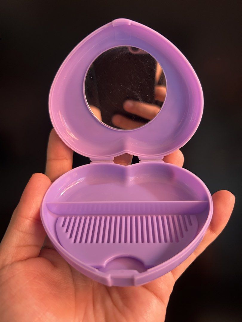 Hello Kitty Mirror Comb Compact Case Sanrio (Category: Other Merchandise) located in Manila. Submitted by zscollectibles (Listing ID 1463562706, Image 2). Description: 🍀✨Please read before messaging. Thank you.✨🍀 ❗️No return no exchange. Actual item posted. ❗️No haggling. LP Posted. ❗️No cancellation once order confirmed and scheduled for shipping. ❗️J&T, or your choice your book. (SF shouldered by the buyer) ❗️Shipping every friday. ❗️Gcash no