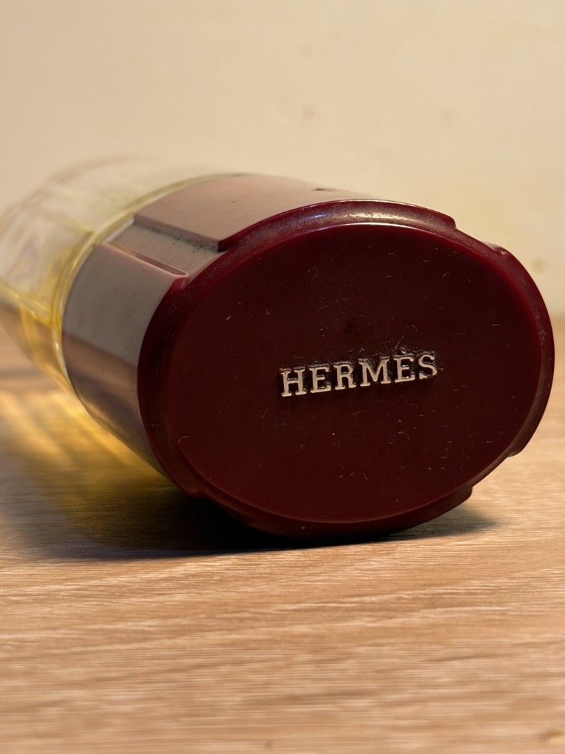 Hermes Amazone 50/100ml (Category: Fragrance & Deodorants) located in Abucay. Submitted by madamvcloset (Listing ID 1463645556, Image 2). Description: hard to find -Launched: Originally introduced in 1974. -Main Accords: Green, earthy, fruity, and floral notes (featuring top notes like galbanum and narcissus, resting on an oakmoss and vetiver base).