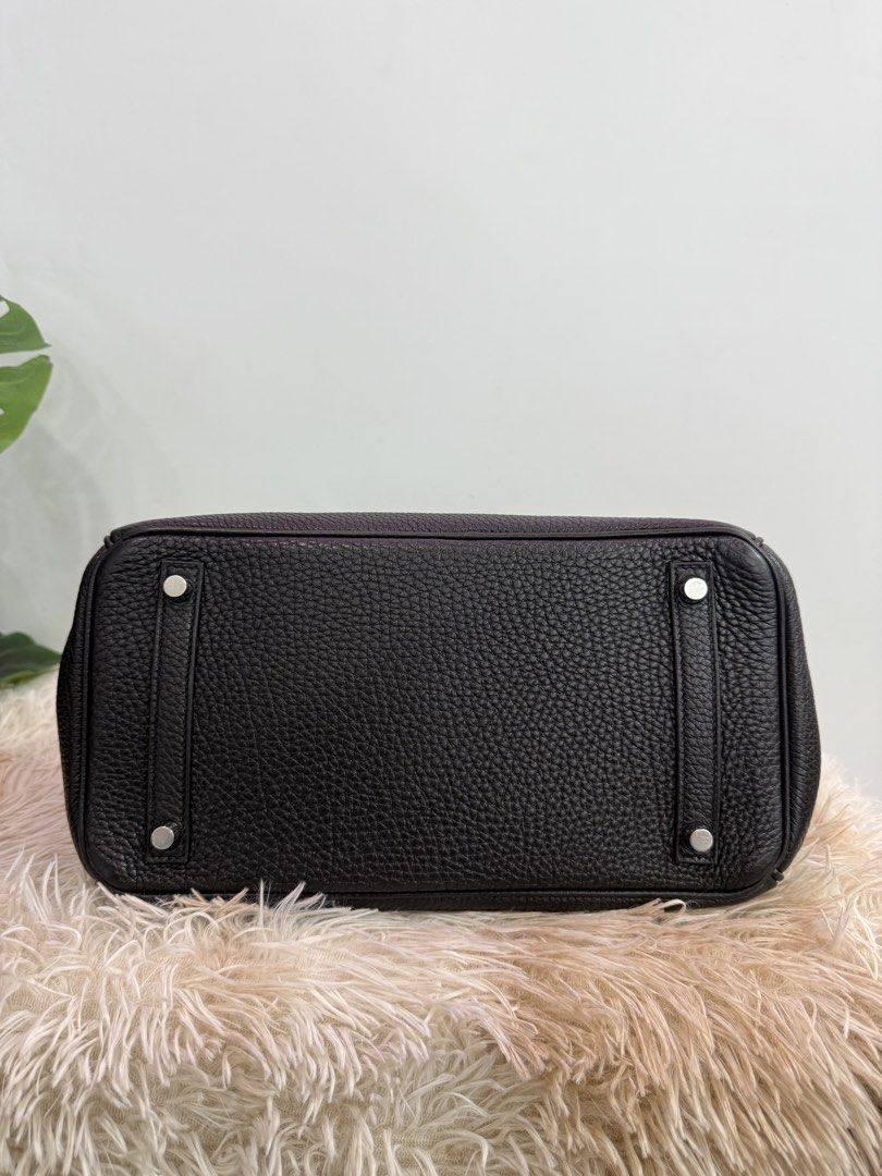 Hermes Birkin 30 Square Q (Category: Luxury Bags & Wallets) located in Manila. Submitted by jlsluxuryfinds (Listing ID 1463719827, Image 3). Description: Hermes Birkin 30 Black Square Q Box, lockset & authentication .