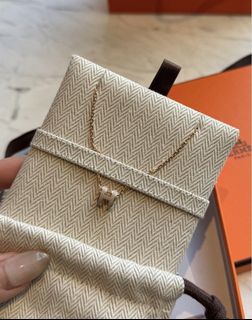 （分類：）位於 。 由 luxstoreee 提交（商品編號 1463648764，圖片 1）。簡介： 。