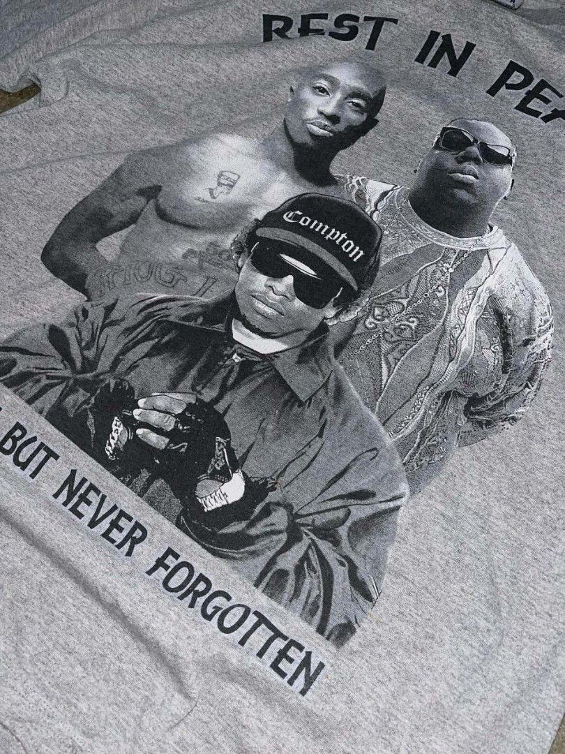 Hip Hop Legends Tupac, Easy E & Biggie (Category: Tshirts & Polo Shirts ) located in Santiago. Submitted by johnmichael1213 (Listing ID 1463572946, Image 2). Description: 23-23.5×31 multiple pinholes/need wash.