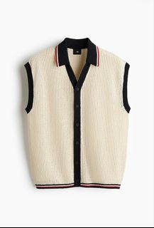 (Category: ) located in . Submitted by thrift_archives (Listing ID 1463568634, Image 1). Description: .