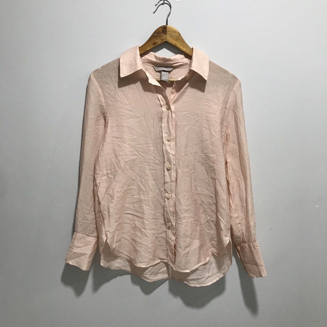 H&M Peach Button Down Longsleeve Polo (Category: Longsleeves) located in Cavite. Submitted by tanya.valentin (Listing ID 1463715280, Image 1). Description: -21x29.
