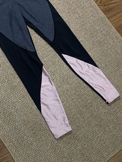 (Category: ) located in . Submitted by miafml-closet-cleanout (Listing ID 1463584749, Image 1). Description: .