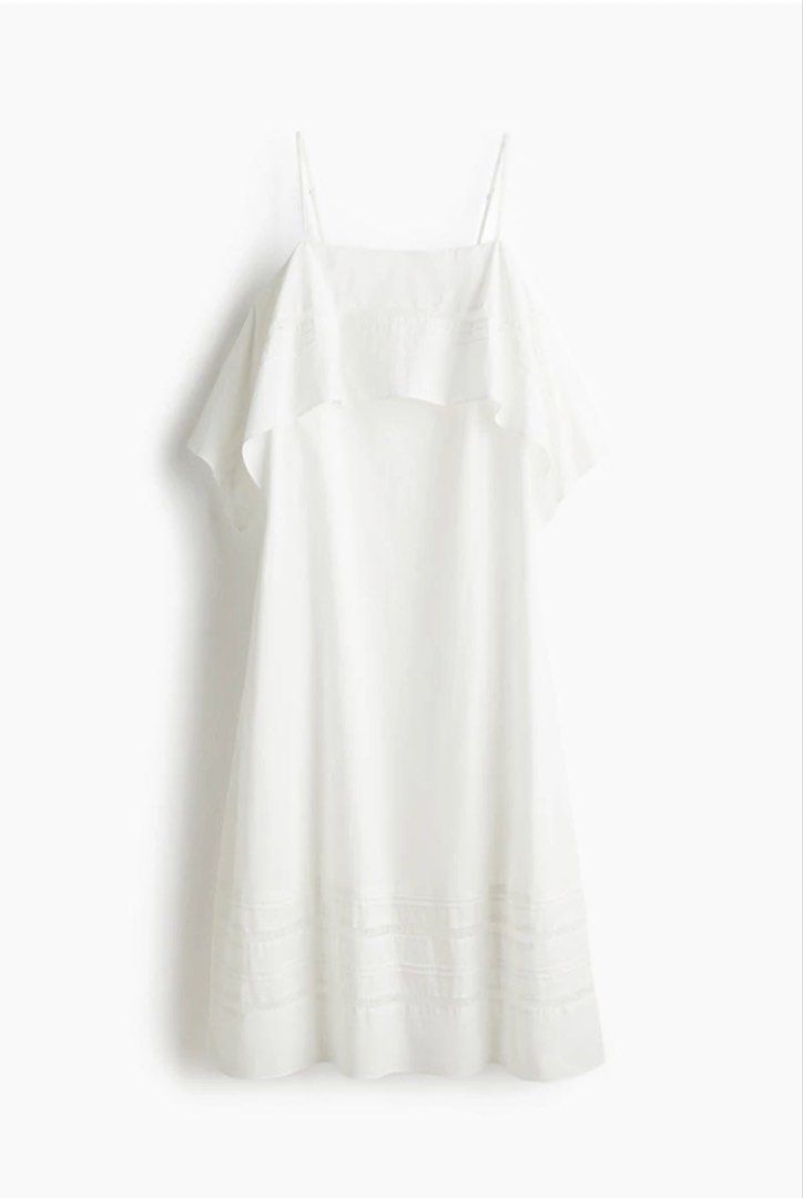 H&M White Spaghetti Strap Dress (Category: Dresses) located in Marikina City. Submitted by libidibi (Listing ID 1463663666, Image 2). Description: Brand new with tag; LP posted Size on tag: S Payment via GCash/BPI Delivery: Grab/Lalamove.