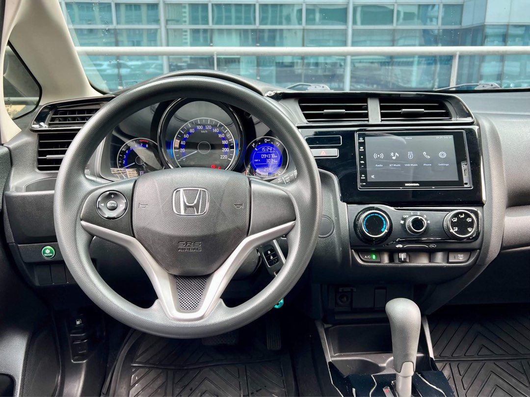 Honda Jazz Navi‼️🔥 Auto (Category: Used Cars) located in Makati City. Submitted by maby_latido05 (Listing ID 1463703678, Image 3). Description: 2018 Honda Jazz XV Navi 1.5 Gas AT‼️🔥 30%DP - 131,000 Php 2yrs - Php 29,000 3yrs - Php 21,000 4yrs - Php 17,000 Chattel and Insurance Included 💯FREE Transfer of Ownership 💯FREE Detailing 💯FREE Bank Processing 💯 Legit Mileage ✅ No Mileage Tampering Guaranteed! ✅ Free OBD Scanning! Push Start Automati