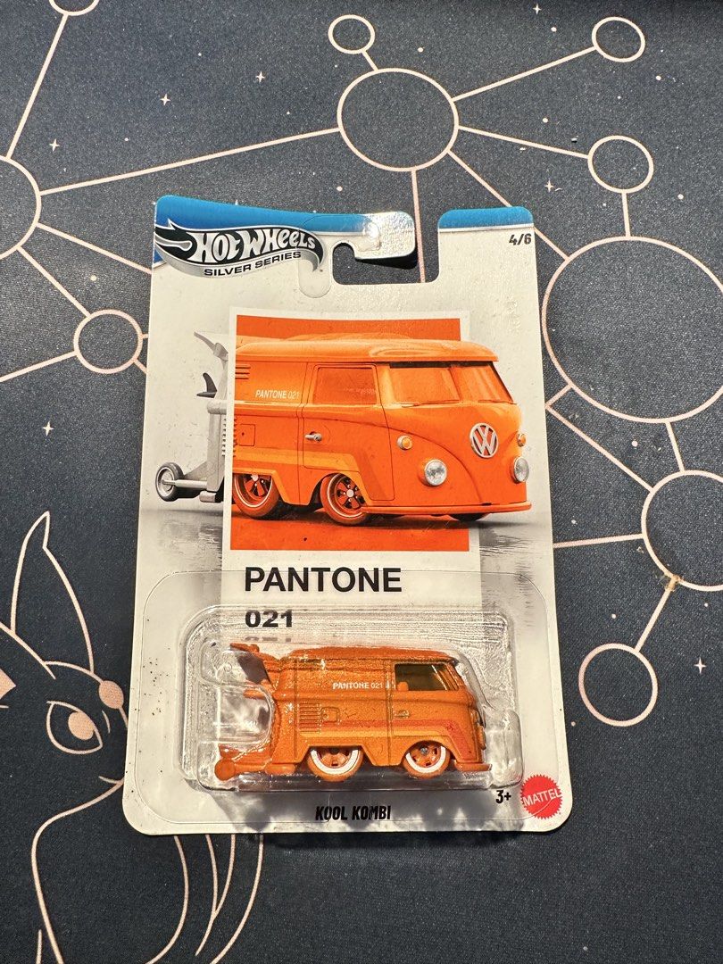 Hot Wheels Silver Series Pantone 021 & 2013 (Category: Vehicle & Diecast Models) located in Valenzuela. Submitted by mclovin.0819 (Listing ID 1463716328, Image 2). Description: Hot Wheels Silver Series Pantone 021 & 2013 set 500.